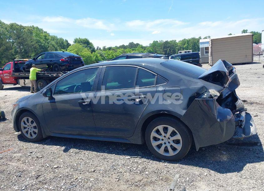 Photo 14 of 2025 Toyota Corolla LE (VIN 5YFB4MDE8SP272976)