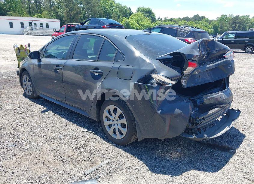 Photo 3 of 2025 Toyota Corolla LE (VIN 5YFB4MDE8SP272976)