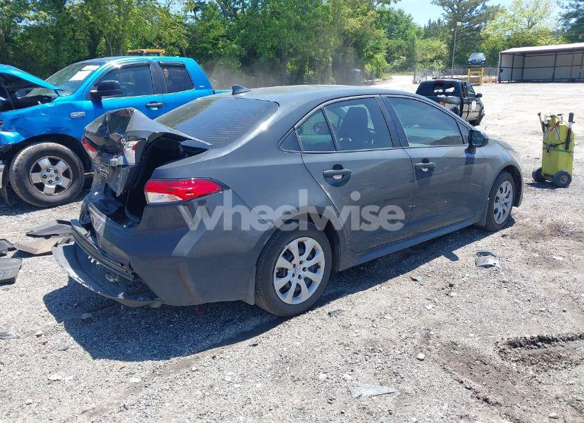 Photo 4 of 2025 Toyota Corolla LE (VIN 5YFB4MDE8SP272976)