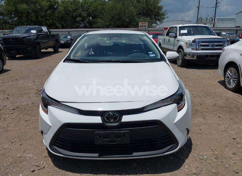 Photo 12 of 2025 Toyota Corolla LE (VIN 5YFB4MDE8SP290684)