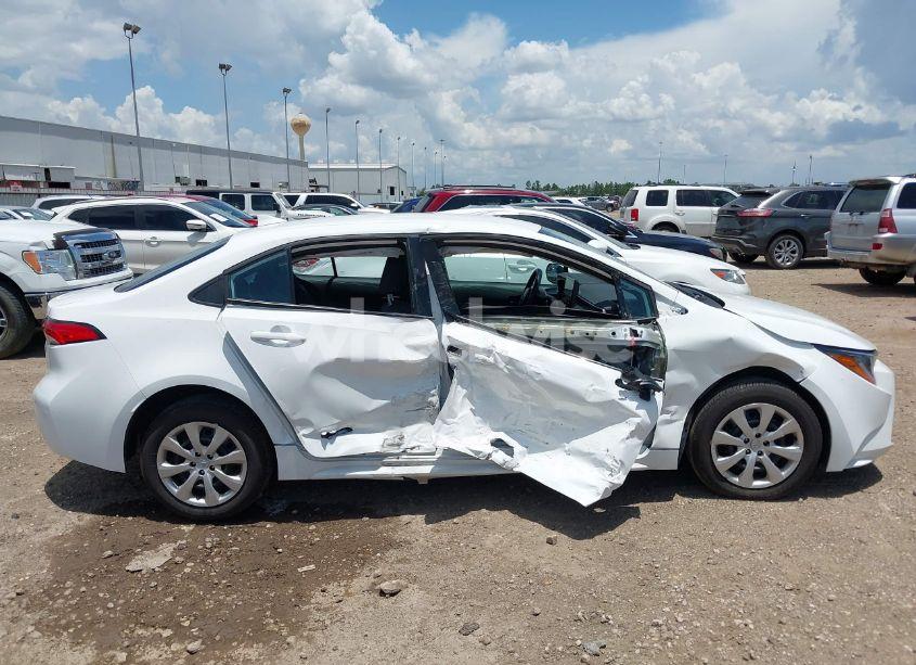 Photo 13 of 2025 Toyota Corolla LE (VIN 5YFB4MDE8SP290684)