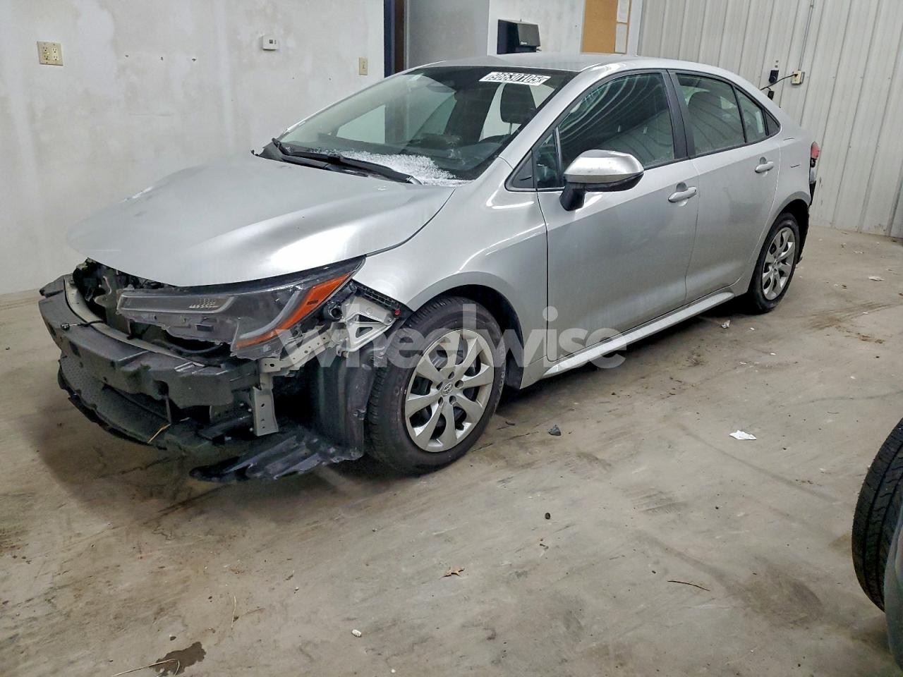 2025 TOYOTA COROLLA LE (VIN 5YFB4MDE8SP311565) main photo