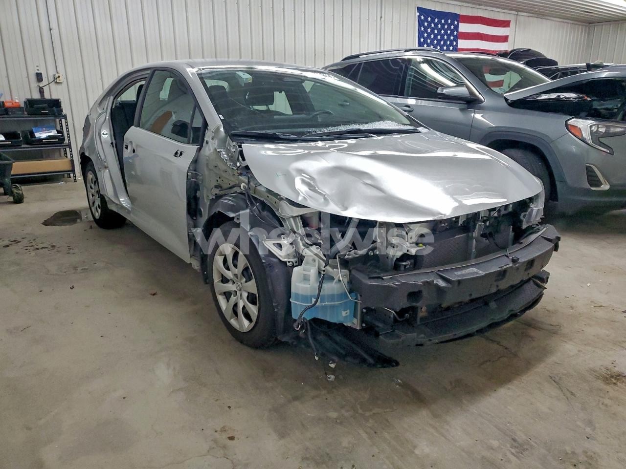 Photo 4 of 2025 TOYOTA COROLLA LE (VIN 5YFB4MDE8SP311565)