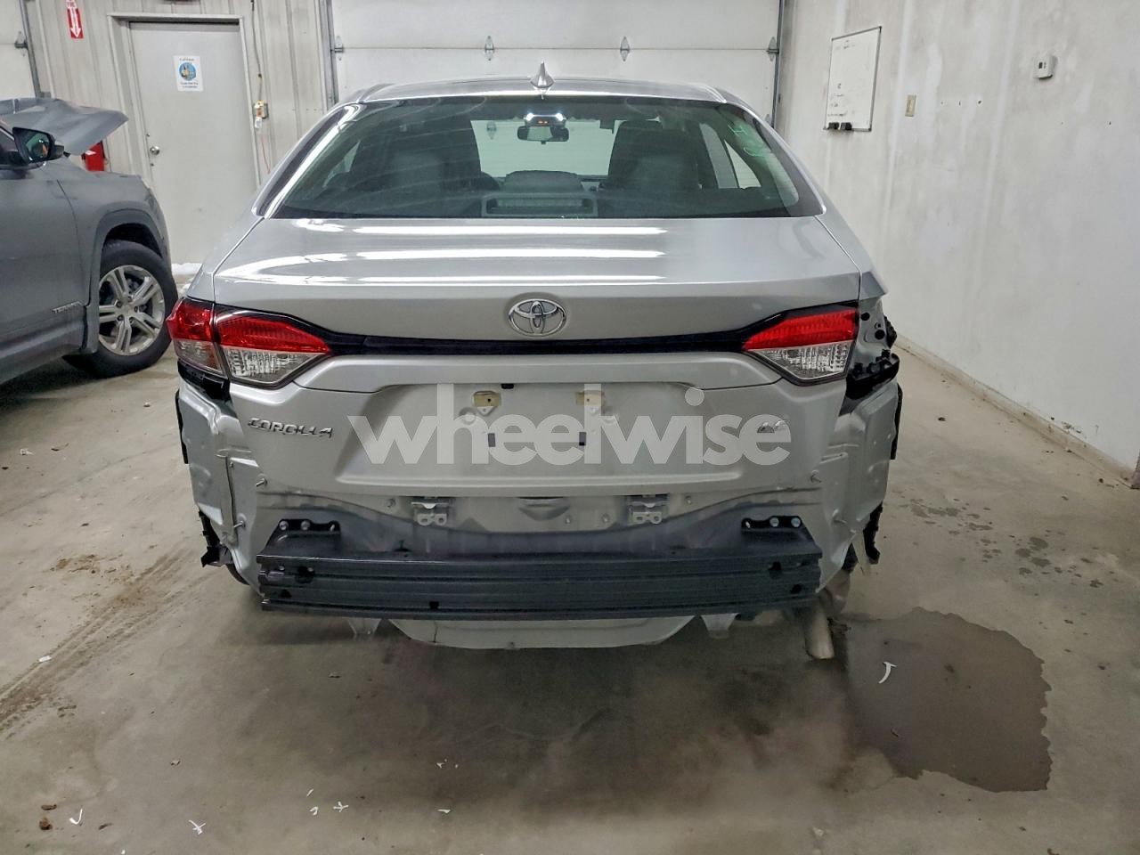 Photo 6 of 2025 TOYOTA COROLLA LE (VIN 5YFB4MDE8SP311565)