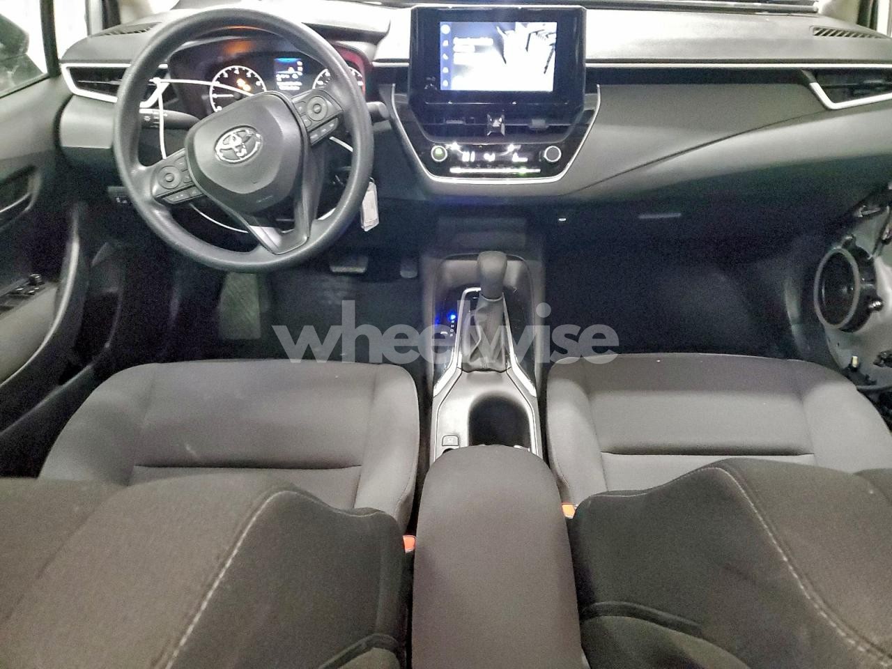 Photo 8 of 2025 TOYOTA COROLLA LE (VIN 5YFB4MDE8SP311565)