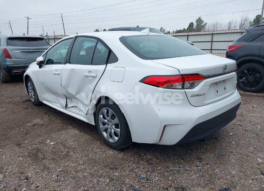 Photo 3 of 2023 Toyota Corolla LE (VIN 5YFB4MDE9PP002081)