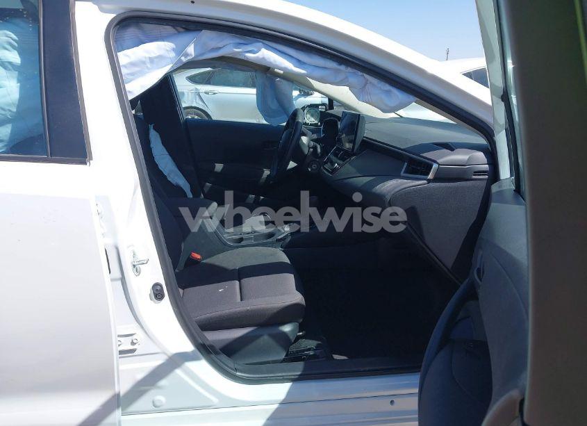 Photo 5 of 2023 Toyota Corolla LE (VIN 5YFB4MDE9PP005868)