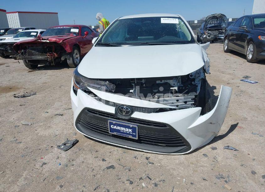 Photo 6 of 2023 Toyota Corolla LE (VIN 5YFB4MDE9PP005868)