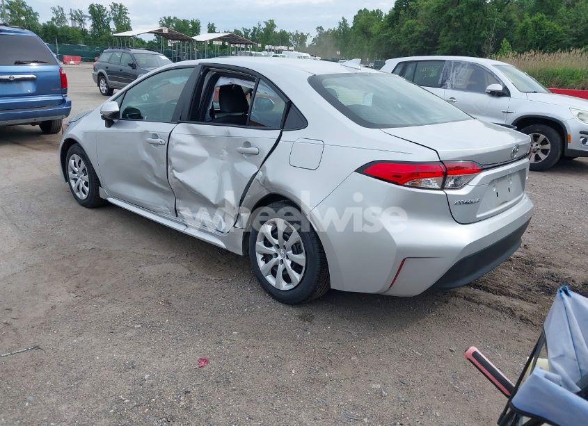 Photo 3 of 2023 Toyota Corolla LE (VIN 5YFB4MDE9PP013954)