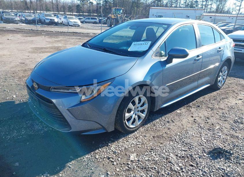 Photo 2 of 2023 Toyota Corolla LE (VIN 5YFB4MDE9PP023187)