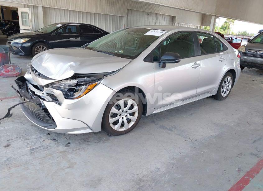 Photo 2 of 2023 Toyota Corolla LE (VIN 5YFB4MDE9PP029829)