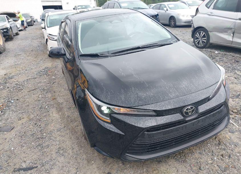2023 Toyota Corolla LE (VIN 5YFB4MDE9PP033900) main photo