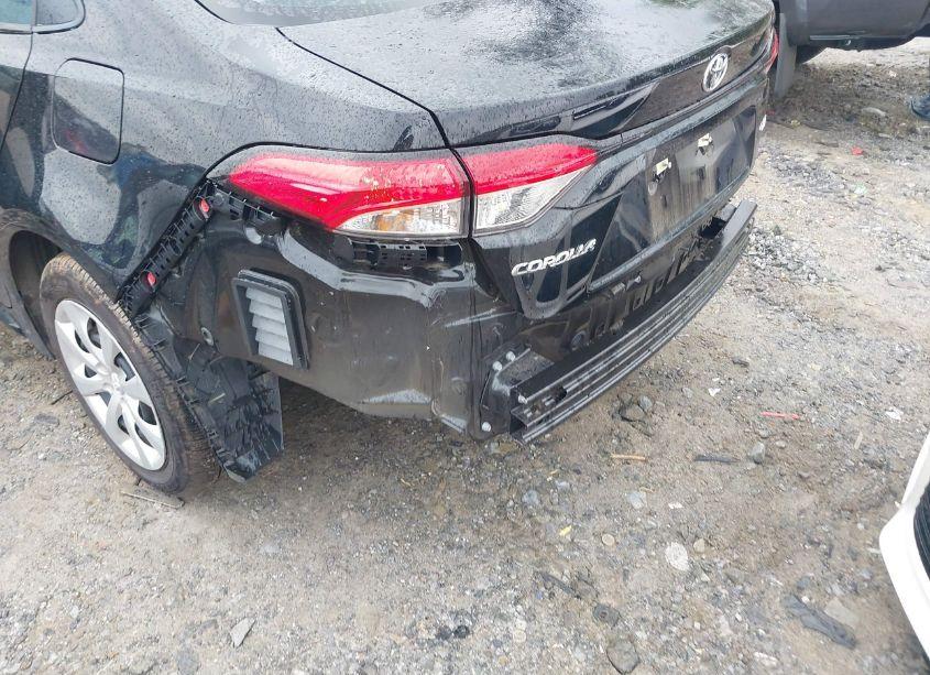 Photo 6 of 2023 Toyota Corolla LE (VIN 5YFB4MDE9PP033900)