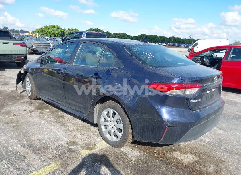 Photo 3 of 2023 Toyota Corolla LE (VIN 5YFB4MDE9PP048946)