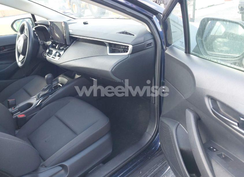 Photo 5 of 2023 Toyota Corolla LE (VIN 5YFB4MDE9PP048946)