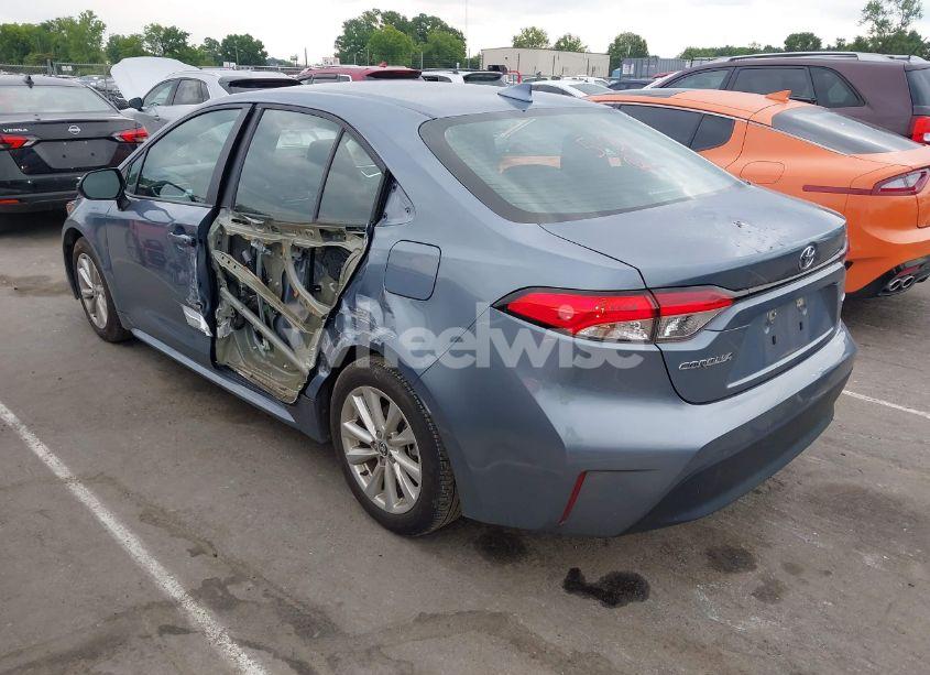 Photo 3 of 2024 Toyota Corolla LE (VIN 5YFB4MDE9RP089192)