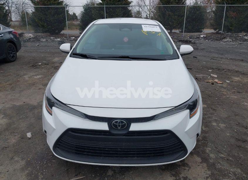 Photo 13 of 2024 Toyota Corolla LE (VIN 5YFB4MDE9RP089435)