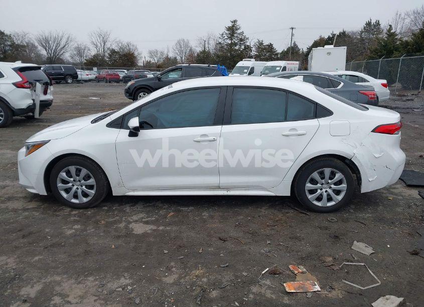 Photo 15 of 2024 Toyota Corolla LE (VIN 5YFB4MDE9RP089435)