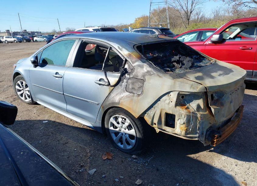 Photo 3 of 2024 Toyota Corolla LE (VIN 5YFB4MDE9RP090830)