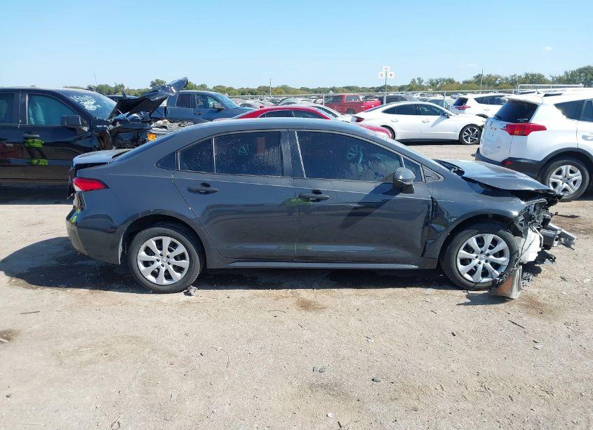 Photo 13 of 2024 Toyota Corolla LE (VIN 5YFB4MDE9RP101339)