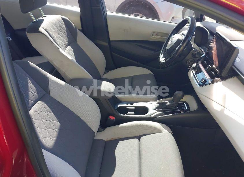 Photo 5 of 2024 Toyota Corolla LE (VIN 5YFB4MDE9RP102815)