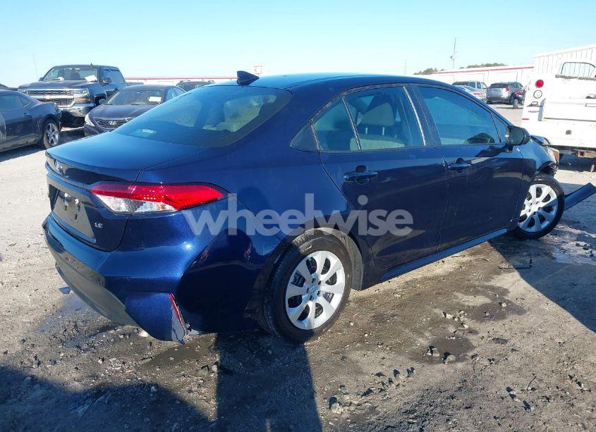 Photo 4 of 2024 Toyota Corolla LE (VIN 5YFB4MDE9RP113443)