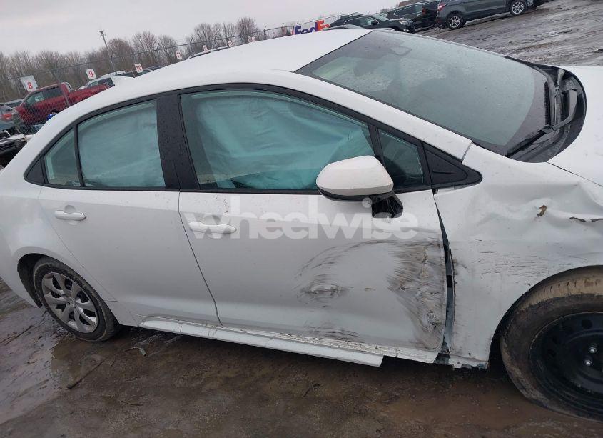 Photo 13 of 2024 Toyota Corolla LE (VIN 5YFB4MDE9RP122482)