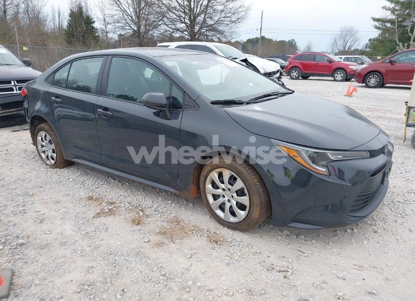 2024 Toyota Corolla LE (VIN 5YFB4MDE9RP133269) main photo