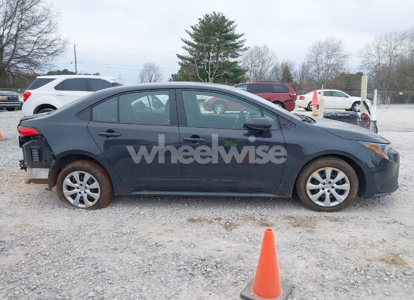 Photo 13 of 2024 Toyota Corolla LE (VIN 5YFB4MDE9RP133269)