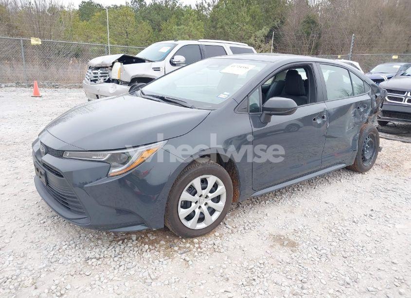 Photo 2 of 2024 Toyota Corolla LE (VIN 5YFB4MDE9RP133269)