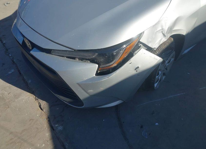 Photo 6 of 2024 Toyota Corolla LE (VIN 5YFB4MDE9RP137869)