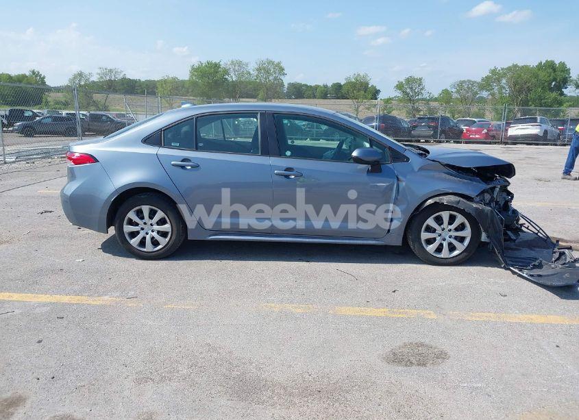 Photo 14 of 2024 Toyota Corolla LE (VIN 5YFB4MDE9RP147432)
