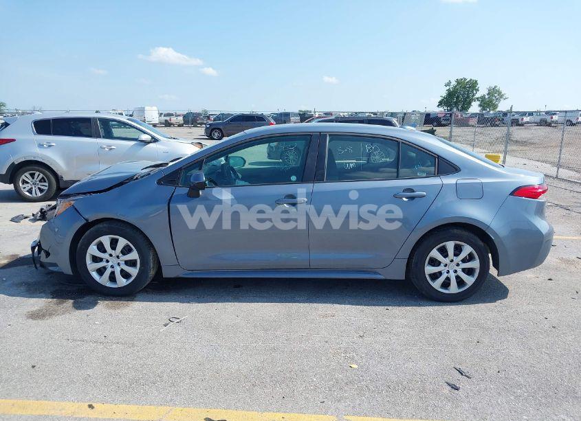 Photo 15 of 2024 Toyota Corolla LE (VIN 5YFB4MDE9RP147432)