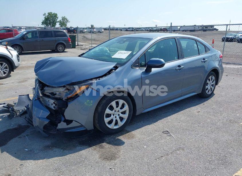Photo 2 of 2024 Toyota Corolla LE (VIN 5YFB4MDE9RP147432)