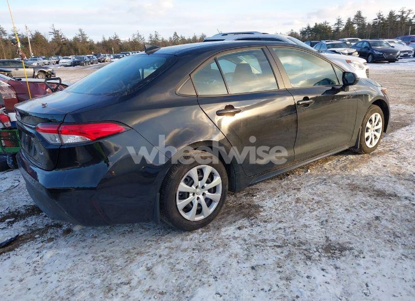 Photo 4 of 2024 Toyota Corolla LE (VIN 5YFB4MDE9RP158057)