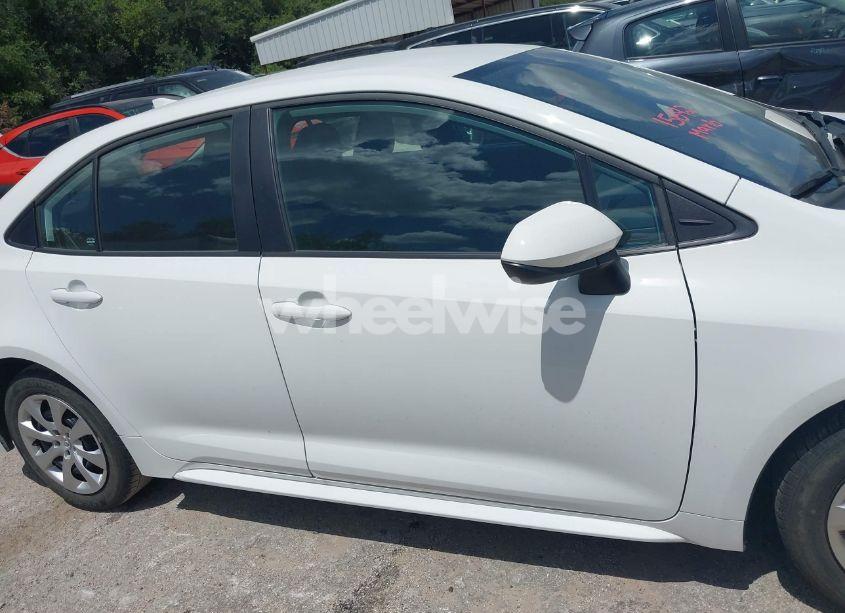 Photo 13 of 2024 Toyota Corolla LE (VIN 5YFB4MDE9RP167499)