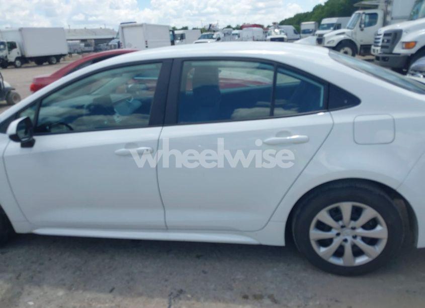 Photo 14 of 2024 Toyota Corolla LE (VIN 5YFB4MDE9RP167499)