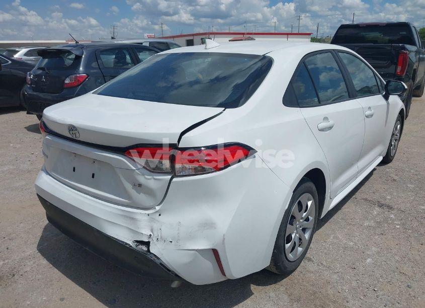 Photo 4 of 2024 Toyota Corolla LE (VIN 5YFB4MDE9RP167499)