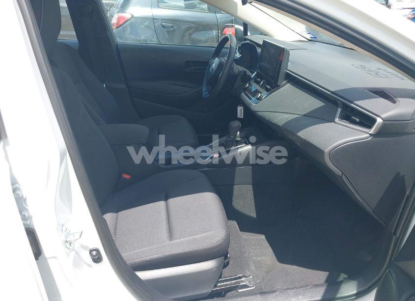 Photo 5 of 2024 Toyota Corolla LE (VIN 5YFB4MDE9RP167499)