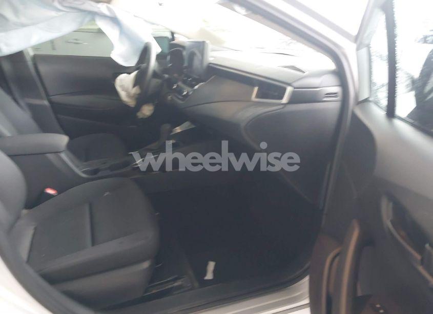 Photo 5 of 2024 Toyota Corolla LE (VIN 5YFB4MDE9RP187400)