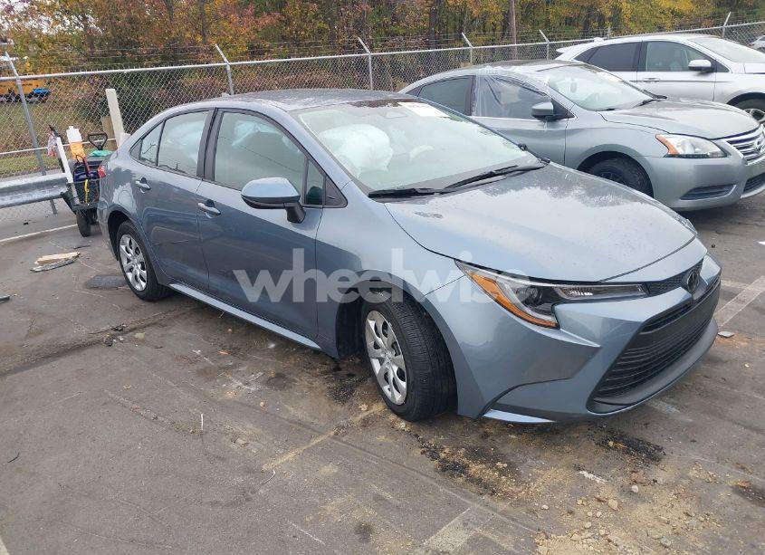 2024 Toyota Corolla LE (VIN 5YFB4MDE9RP196968) main photo