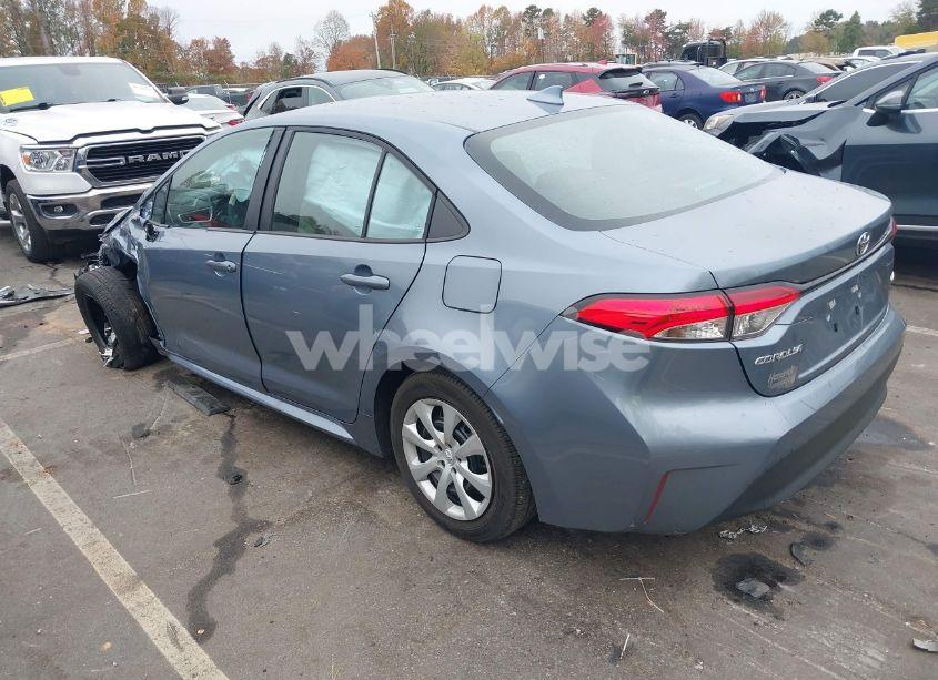 Photo 3 of 2024 Toyota Corolla LE (VIN 5YFB4MDE9RP196968)