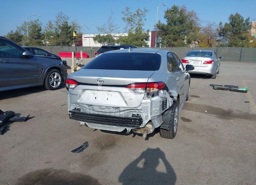 Photo 6 of 2024 Toyota Corolla LE (VIN 5YFB4MDE9RP199000)