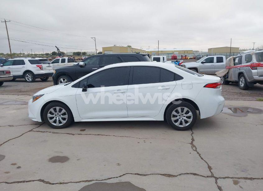 Photo 14 of 2024 Toyota Corolla LE (VIN 5YFB4MDE9RP212019)
