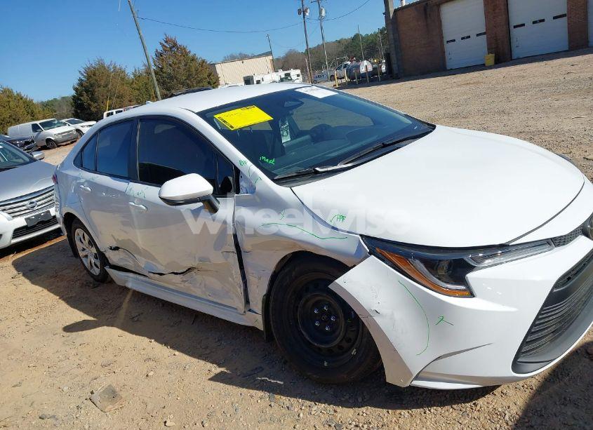 Photo 13 of 2025 Toyota Corolla LE (VIN 5YFB4MDE9SP238576)