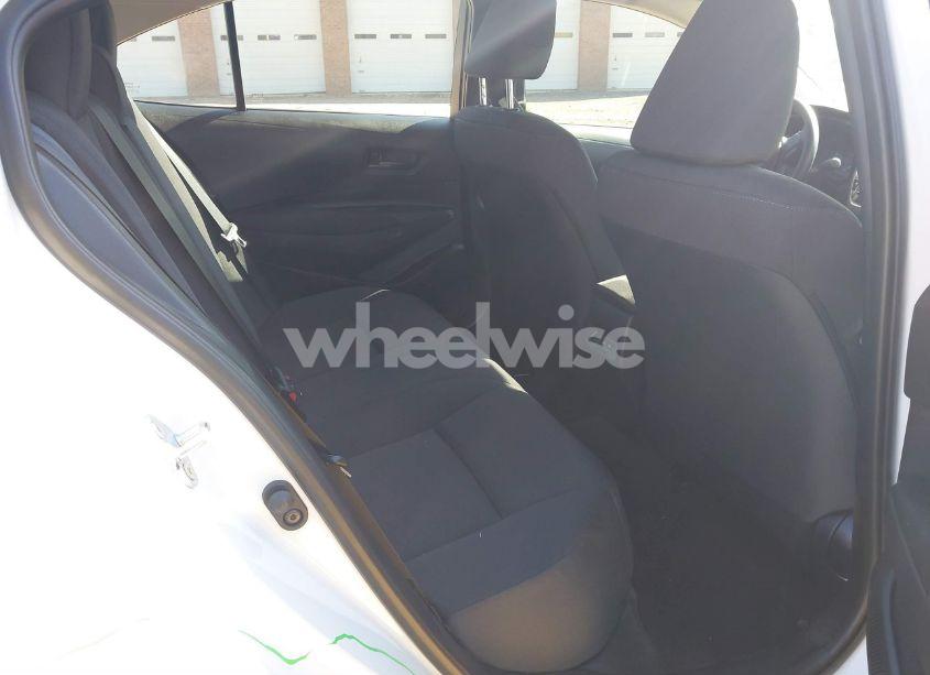 Photo 8 of 2025 Toyota Corolla LE (VIN 5YFB4MDE9SP238576)