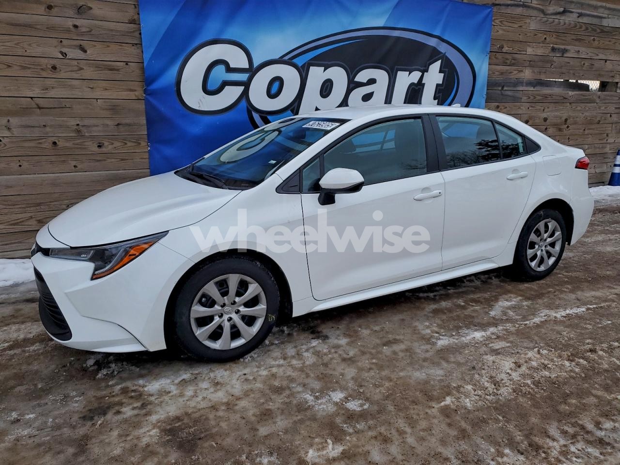 2025 TOYOTA COROLLA LE (VIN 5YFB4MDE9SP280889) main photo