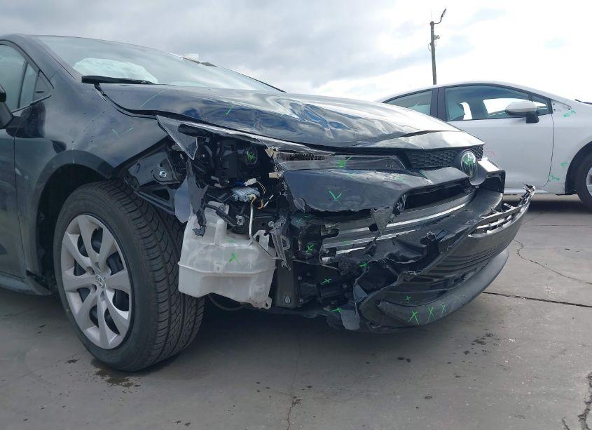 Photo 6 of 2023 Toyota Corolla LE (VIN 5YFB4MDEXPP013543)