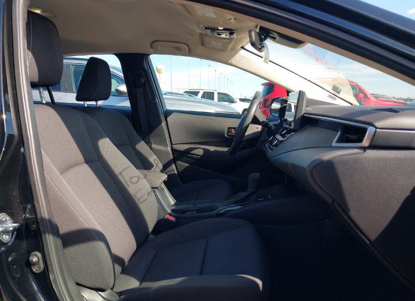 Photo 5 of 2023 Toyota Corolla LE (VIN 5YFB4MDEXPP015633)