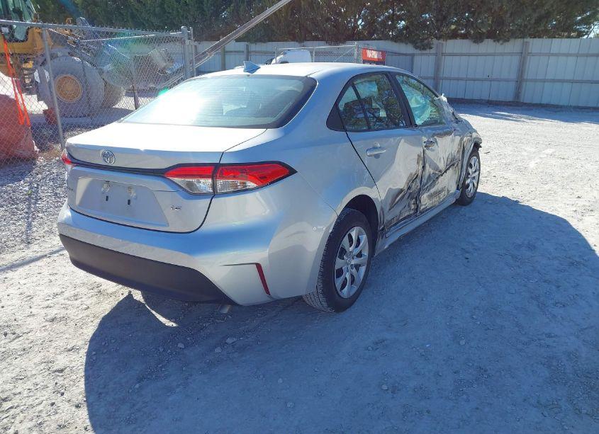 Photo 4 of 2023 Toyota Corolla LE (VIN 5YFB4MDEXPP025918)